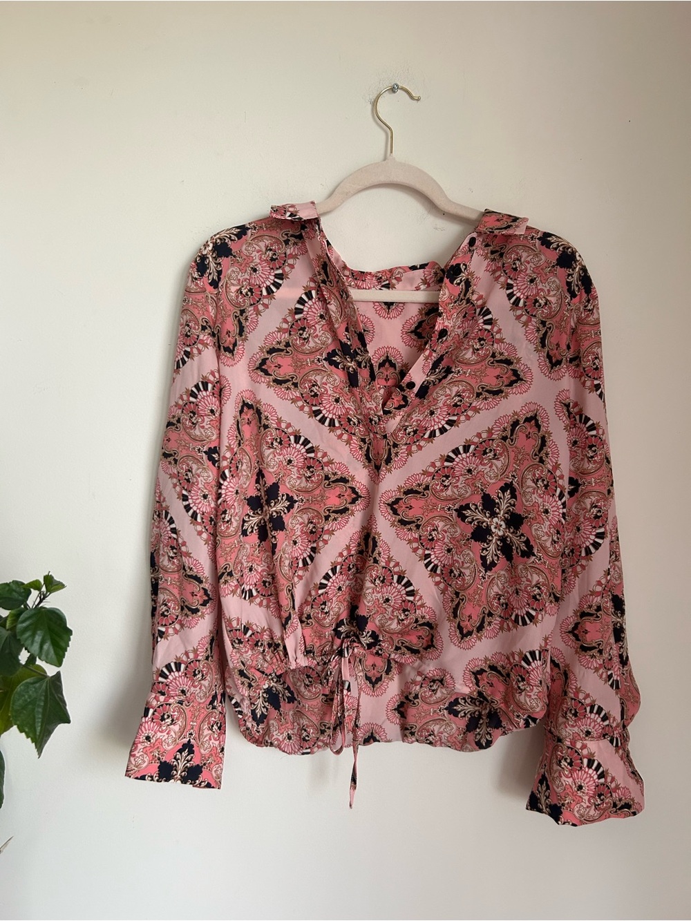 Pink Paisley-Print V-Neck Women's Blouse